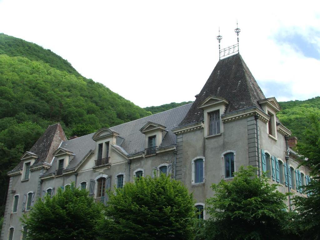 Hotel D'Angleterre Arreau Exterior foto
